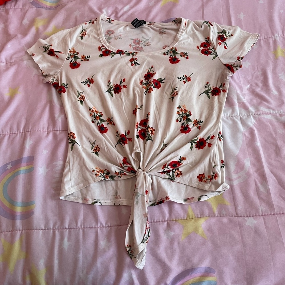 Am selling this shirt